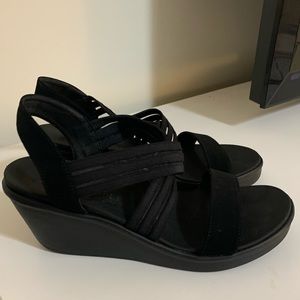 Women’s Sketchers Wedge Sandal Size 9